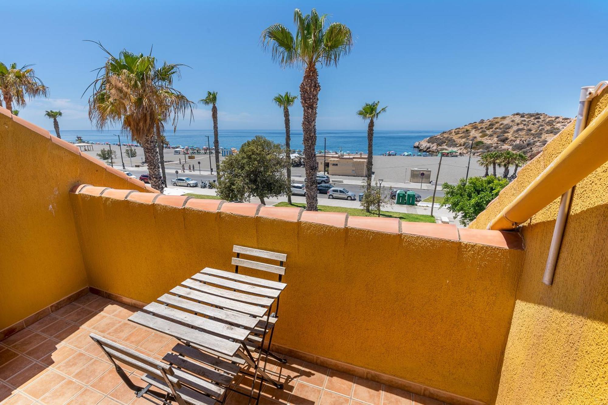 The Beach House At Playa Salobreña מראה חיצוני תמונה